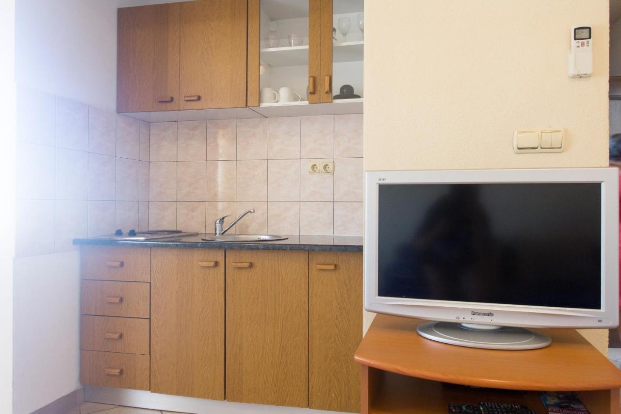 Apartment Gold โตรกีร์ ภายนอก รูปภาพ