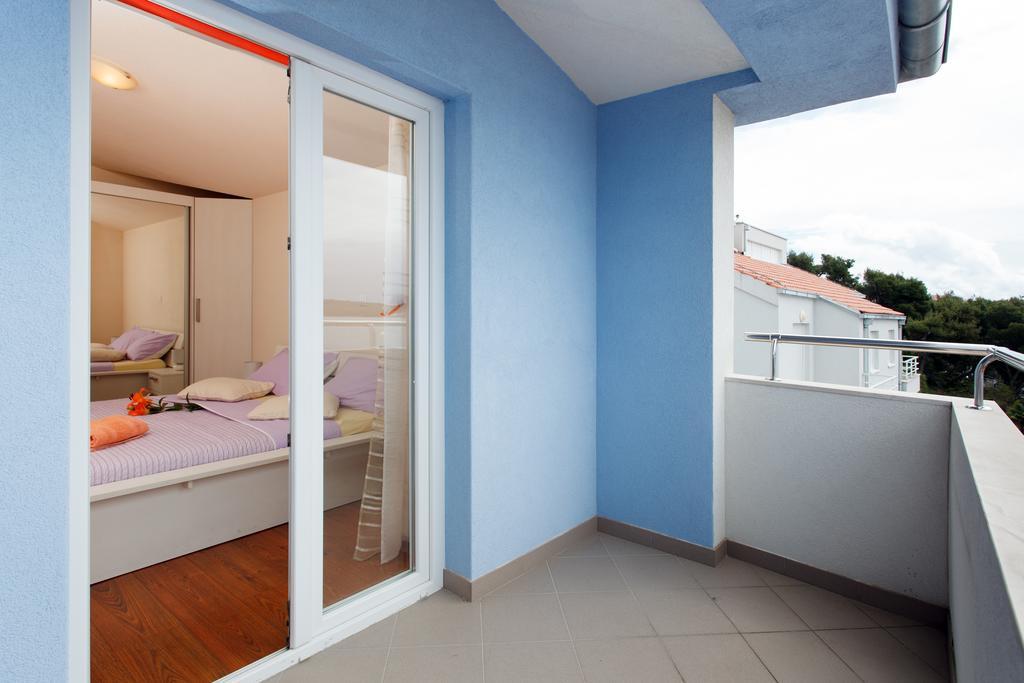 Apartment Gold โตรกีร์ ห้อง รูปภาพ