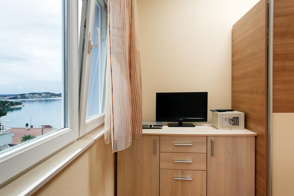Apartment Gold โตรกีร์ ห้อง รูปภาพ
