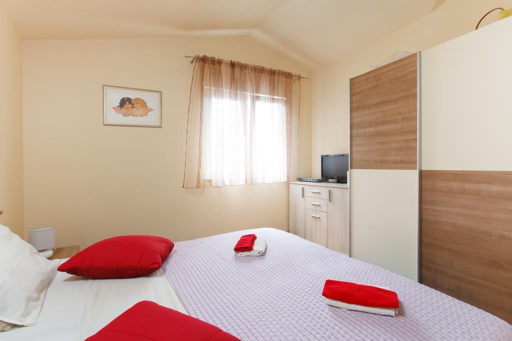 Apartment Gold โตรกีร์ ห้อง รูปภาพ